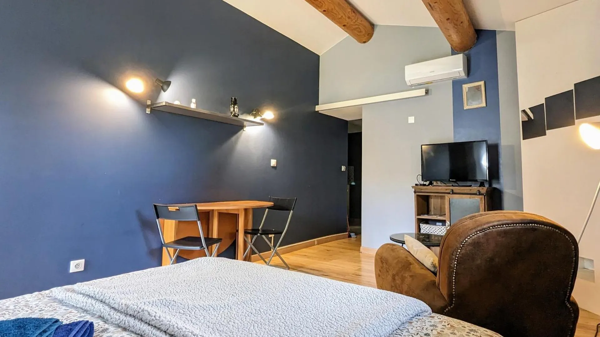 Διαμέρισμα Studio Du Petit Caillou En Drome Provencale , Jacuzzi Privatif En Supplement Saint-Restitut