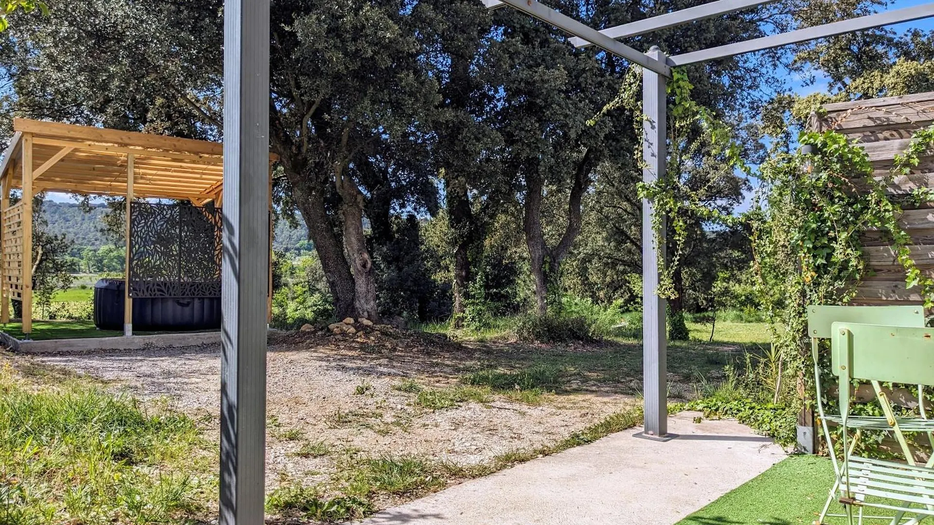 Διαμέρισμα Studio Du Petit Caillou En Drome Provencale , Jacuzzi Privatif En Supplement Saint-Restitut